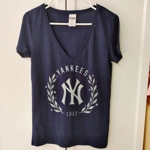 PINK Victoria's Secret NY Yankees T-Shirt - Size Small